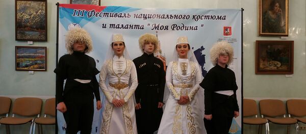 Осетинские артисты выступили на открытии фестиваля Моя Родина в Москве Осетинские артисты выступили на открытии фестиваля Моя Родина в Москве - Sputnik Южная Осетия