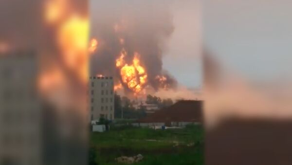 Момент взрыва на химическом заводе в Китае попал на видео - Sputnik Южная Осетия