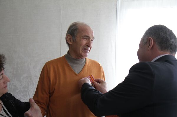 Хорзӕх ссардта йӕ хицауы: Хуссар Иры президент схорзӕхджын кодта Гӕбӕраты Вадимы - Sputnik Хуссар Ирыстон