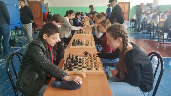 В Цхинвале определились сильнейшие юные шахматисты - Sputnik Южная Осетия