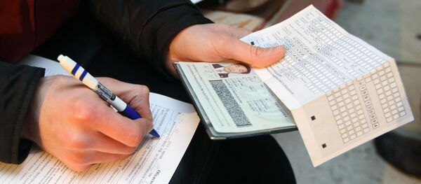 Проверка документов у работников на стройке Проверка документов у работников на стройке - Sputnik Южная Осетия