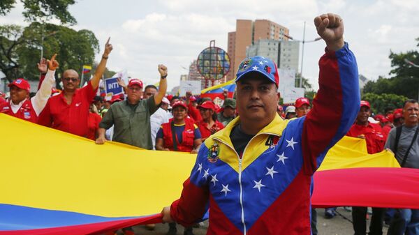 Акция в поддержку Н. Мадуро в Венесуэле - Sputnik Южная Осетия