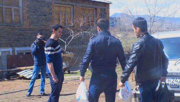 Молодежная организация помогла нуждающимся в Цхинвале  - Sputnik Южная Осетия