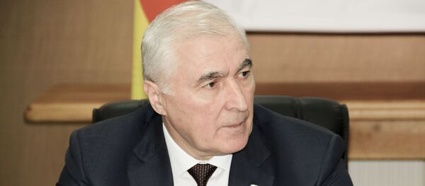 Леонид Тибилов на Международной научной конференции в Цхинвале Леонид Тибилов на Международной научной конференции в Цхинвале - Sputnik Южная Осетия