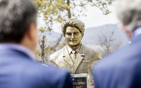Открытие памятника Владимиру Икаеву - Sputnik Южная Осетия