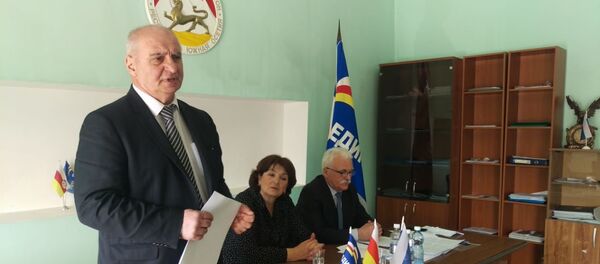 Предвыборный съезд партии Единство Предвыборный съезд партии Единство - Sputnik Южная Осетия