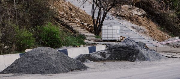 Лестница к Згудерскому храму - Sputnik Южная Осетия