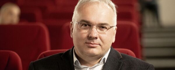 Премьерный показ пилотной серии первого осетинского сериала Рагон Премьерный показ пилотной серии первого осетинского сериала Рагон - Sputnik Южная Осетия