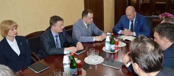 Уӕрӕсейы Мидхъуыддӕгты министрады делегаци ӕрцыд Хуссар Ирмӕ Уӕрӕсейы Мидхъуыддӕгты министрады делегаци ӕрцыд Хуссар Ирмӕ - Sputnik Хуссар Ирыстон