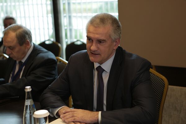 Бибилов: в Южной Осетии Крым считают братской республикой Бибилов: в Южной Осетии Крым считают братской республикой - Sputnik Южная Осетия