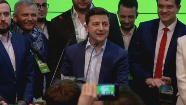 Мы сделали это вместе!: Зеленский одержал победу на выборах - Sputnik Южная Осетия