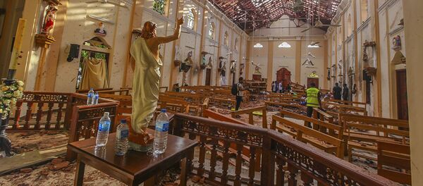 Разрушенная церковь после серии взрывов на Шри-Ланке  - Sputnik Южная Осетия