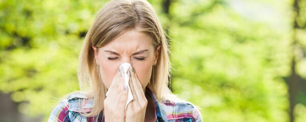 Девушка с аллергией  - Sputnik Южная Осетия