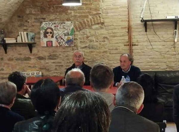 Хуссар Иры ФХМ минӕвӕрттӕ Италийы ауагътой Ассанжӕн нывонд акци Хуссар Иры ФХМ минӕвӕрттӕ Италийы ауагътой Ассанжӕн нывонд акци - Sputnik Хуссар Ирыстон