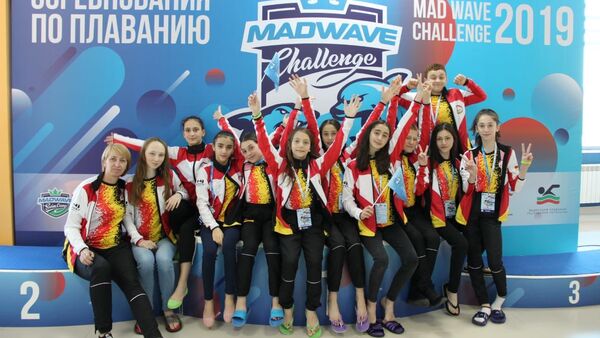 Юные пловцы Южной Осетии выступили на всероссийских соревнованиях в Казани - Sputnik Южная Осетия
