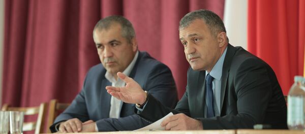 Хуссар Ирыстоны президент Бибылты Анатолийы фембӕлд Знауыры районы цӕрджытимӕ Хуссар Ирыстоны президент Бибылты Анатолийы фембӕлд Знауыры районы цӕрджытимӕ - Sputnik Хуссар Ирыстон