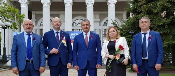 Делегация Южной Осетии на праздновании пятилетия ДНР Делегация Южной Осетии на праздновании пятилетия ДНР - Sputnik Южная Осетия