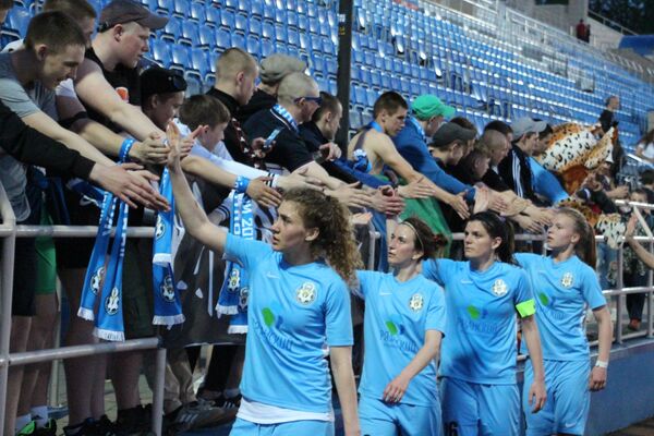 Футболистка Ася Туриева о пути к чемпионству, стереотипах и вере в осетинский футбол Футболистка Ася Туриева о пути к чемпионству, стереотипах и вере в осетинский футбол - Sputnik Южная Осетия