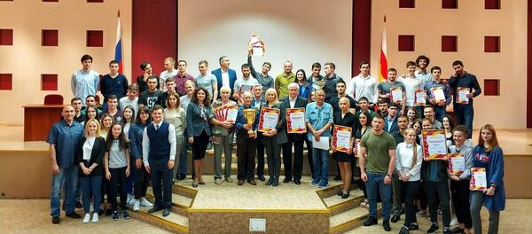 Во Владикавказе наградили победителей Студенческих игр-2019 Во Владикавказе наградили победителей Студенческих игр-2019 - Sputnik Южная Осетия