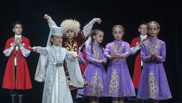 Выступление артистов Московского ансамбля танца Алания в Москве - Sputnik Южная Осетия