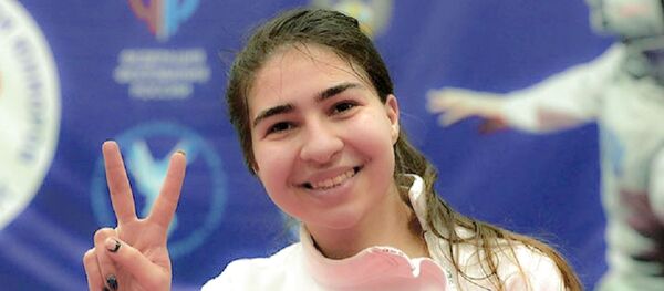 Марина Кесаева стала бронзовым призером молодежного первенства России по фехтованию - Sputnik Южная Осетия