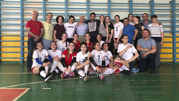 Женская сборная Южной Осетии по волейболу - Sputnik Хуссар Ирыстон