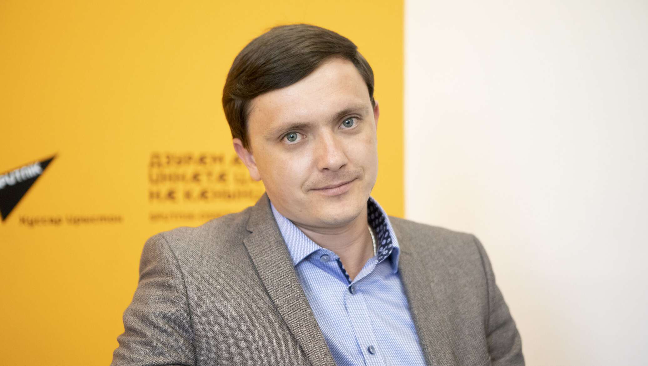 В протестах в поддержку НАБУ и САП на Украине много “режиссуры” – Кнырик