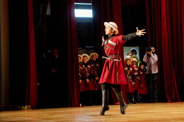 Открытый урок хореографического кружка Кафт - Sputnik Южная Осетия