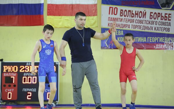 Открытый турнир Дзауского района по вольной борьбе памяти Константина Кочиева   - Sputnik Южная Осетия
