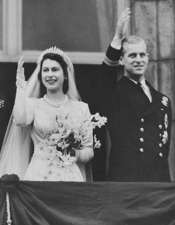 Елизавета II и герцог Эдинбургский - Sputnik Южная Осетия