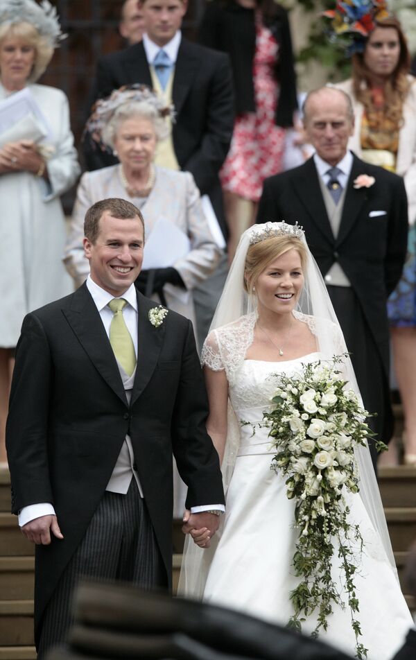 Питер Филлипс 17 мая 2008 года в Виндзорском дворце женился на канадке Отэм Келли - Sputnik Южная Осетия