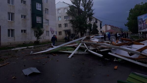 Последствия шквалистого ветра в Цхинвале  - Sputnik Южная Осетия