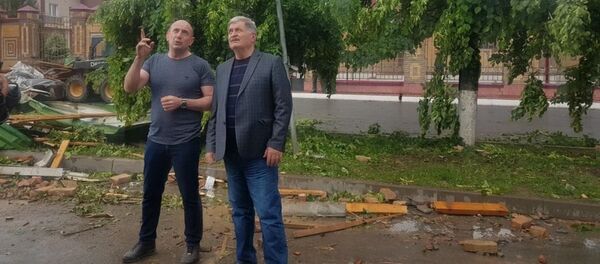 В Цхинвале подсчитывают ущерб, нанесенный стихией В Цхинвале подсчитывают ущерб, нанесенный стихией - Sputnik Южная Осетия