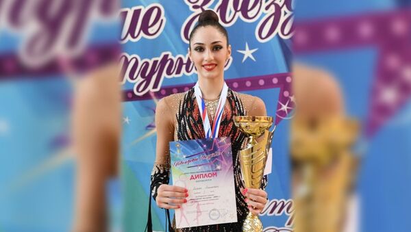 Эсмиральда Абаева выиграла открытый турнир по художественной гимнастике - Sputnik Южная Осетия