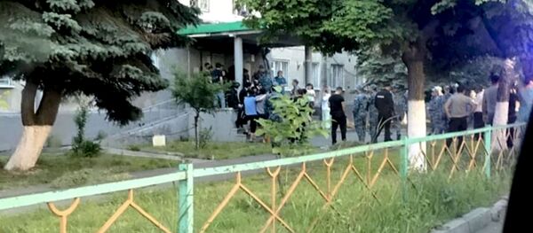 Во Владикавказе в общежитии вуза произошла массовая драка Во Владикавказе в общежитии вуза произошла массовая драка - Sputnik Южная Осетия