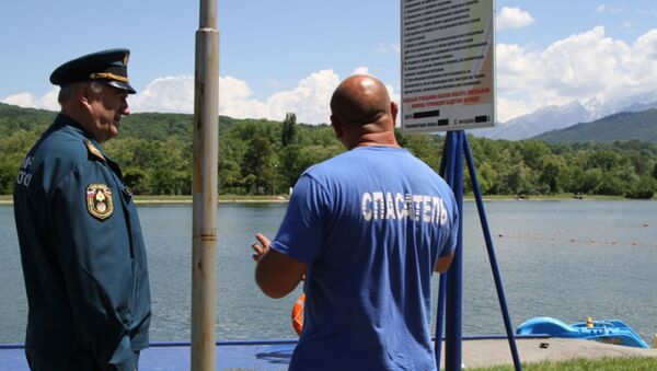 Водные станции готовятся к купальному сезону - Sputnik Южная Осетия