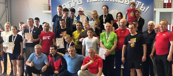 Фæндзай теннисисты сæ тыхтæ бавзæрстой æхсæнадæмон турниры Цхинвалы - Sputnik Хуссар Ирыстон