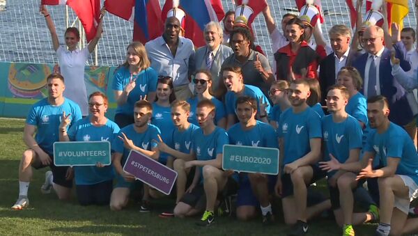 Кэмпбелл и Карамбё открыли Парк футбола Евро - 2020 в Санкт-Петербурге - Sputnik Южная Осетия