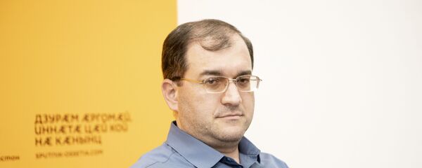 Юрий Вазагов Юрий Вазагов - Sputnik Южная Осетия