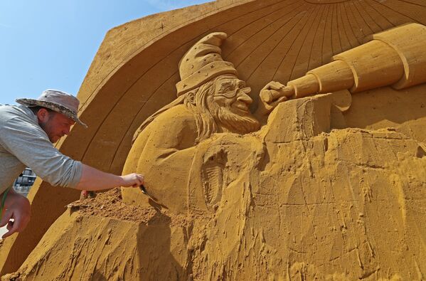 Экспонат фестиваля песчаной скульптуры Мечты в Остенде, Бельгия - Sputnik Южная Осетия