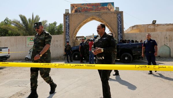 Полиция на месте взрыва у шиитской мечети в Багдаде - Sputnik Южная Осетия
