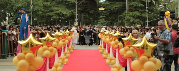 Выпускной бал в Цхинвале - Sputnik Южная Осетия