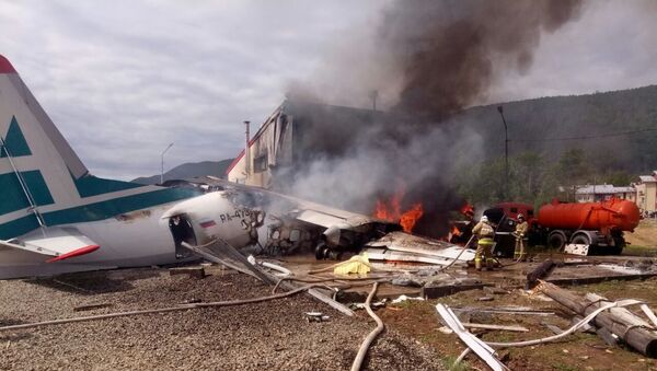 Самолет Ан-24 совершил аварийную посадку в Нижнеангарске - Sputnik Южная Осетия