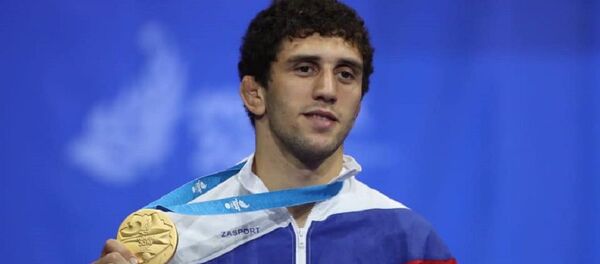 Вольник из Осетии Заур Сидаков выиграл Европейские игры Вольник из Осетии Заур Сидаков выиграл Европейские игры - Sputnik Южная Осетия