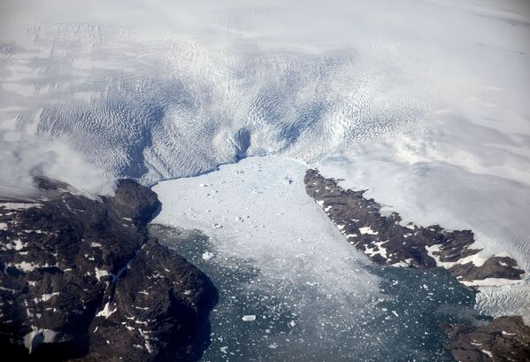 Таяние ледника в Гренландии - Sputnik Южная Осетия
