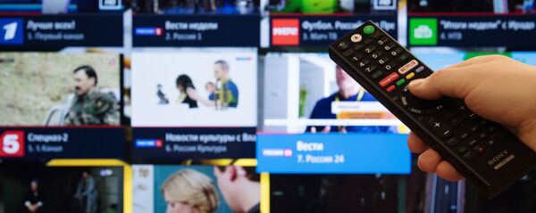 Экран телевизора с изображением телевизионных каналов Экран телевизора с изображением телевизионных каналов - Sputnik Южная Осетия