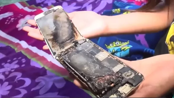 У 11-летней девочки в руках загорелся iPhone 6 - Sputnik Южная Осетия