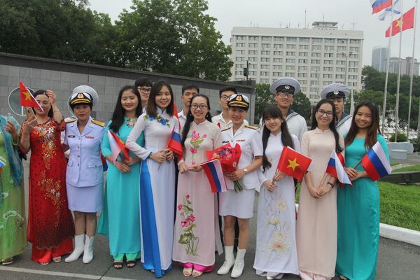 Торжественная церемония встречи фрегата «Куанг Чунг» Военно-Морских Сил Вьетнама  во Владивостоке  - Sputnik Южная Осетия