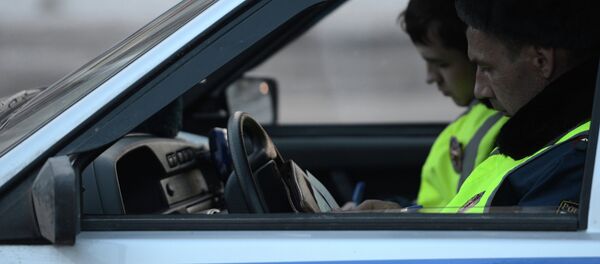 Сотрудники дорожно-патрульной службы ГИБДД Сотрудники дорожно-патрульной службы ГИБДД - Sputnik Южная Осетия