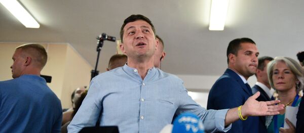 Президент Украины Владимир Зеленский Президент Украины Владимир Зеленский - Sputnik Южная Осетия